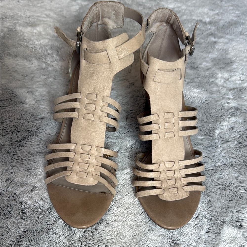 Tan Strappy Sandal Heels!